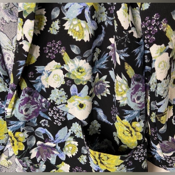 H&M floral jacket - Picture 3 of 7